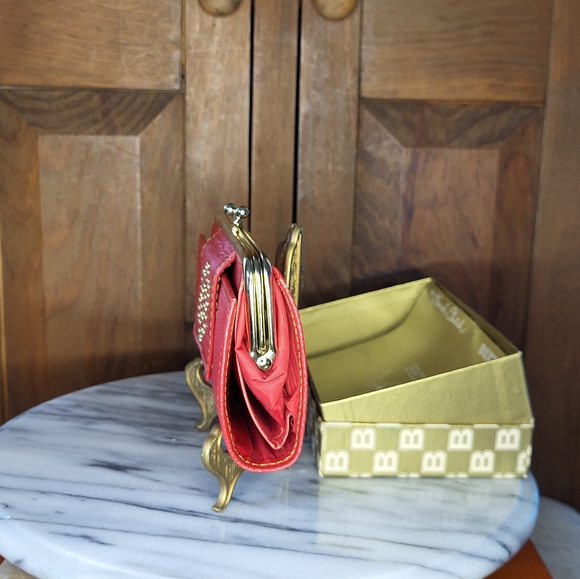 Buxton Coral Women's Clutch Wallet - Picture 13 of 17